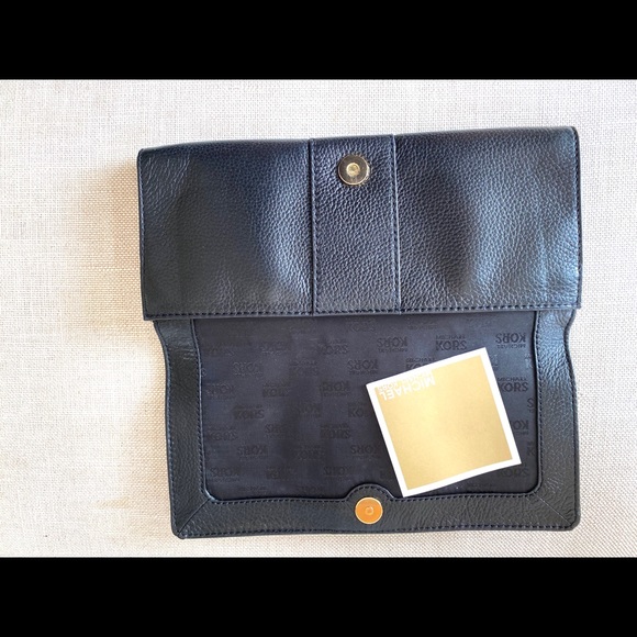 Michael Kors Clutch